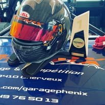 Casque et trophée