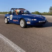 MX-5 #20 sur circuit